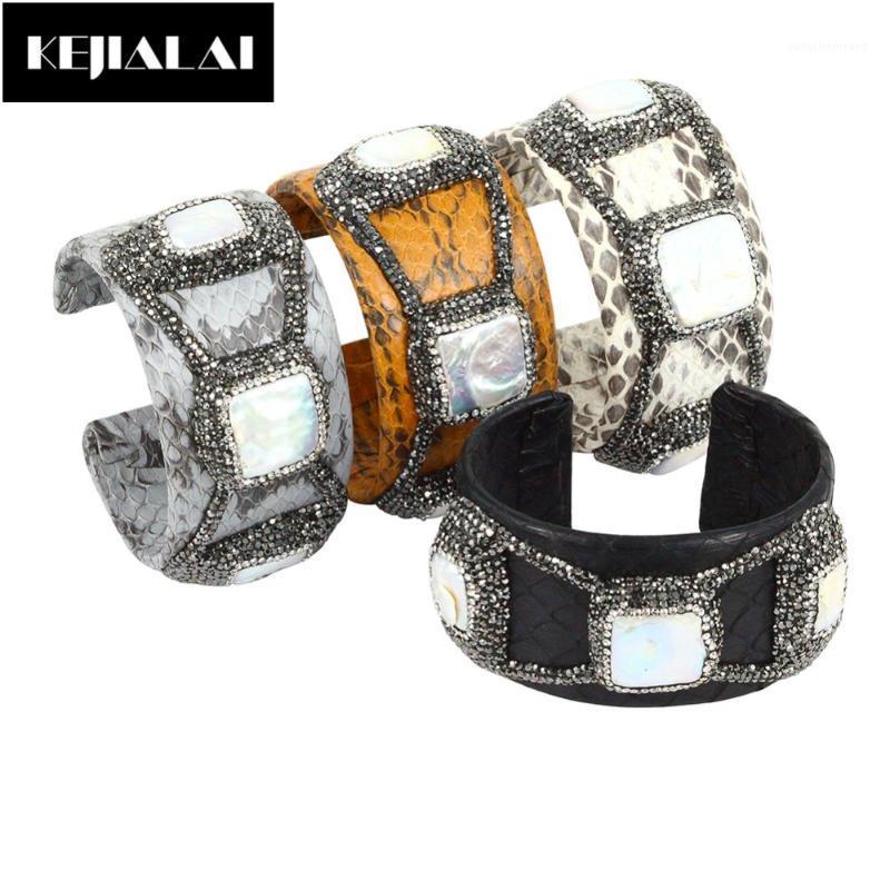 

Boho Style Women Leather Bangle Mixed Color Python Snakeskin Freshwater Pearl Shell Charm Cuff Bangles Pave Rhinestone