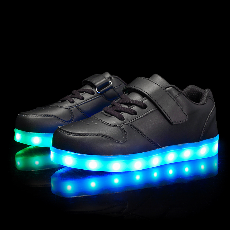 

Size 25-37 Children Led Shoes Glowing Sneakers Kid Krasovki with Backlight USB Light Up Shoes Luminous Sneakers for Boys Girls, Black