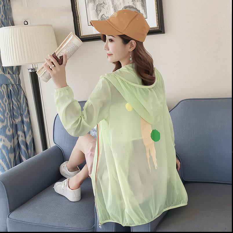 

sun protection clothing summer long womens blouses sleeved large size sunscreen thin beach graffiti hooded coat, White