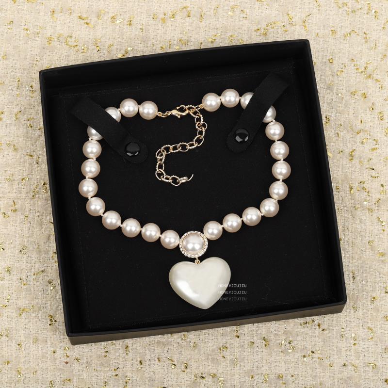 

Chains 2021 Big Pearl Crystal Peach Heart Pink White Necklace Women Luxury Jewelry Top Quality France Designer Trend, Silver