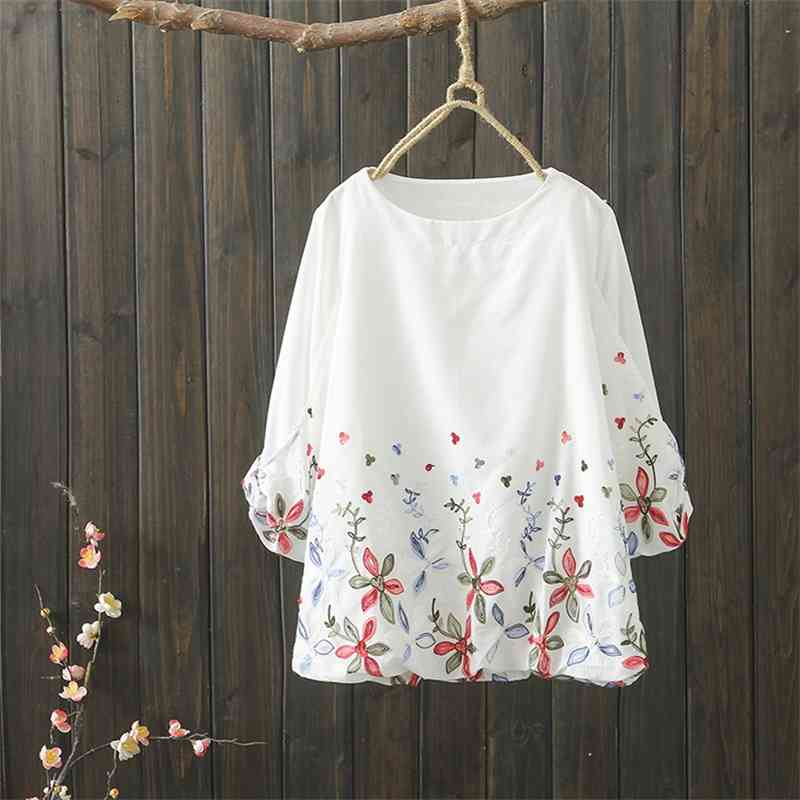

Spring Loose Embroidery White Shirt Cotton Slim A-line O Neck Nine Quarter Womens Tops 210615
