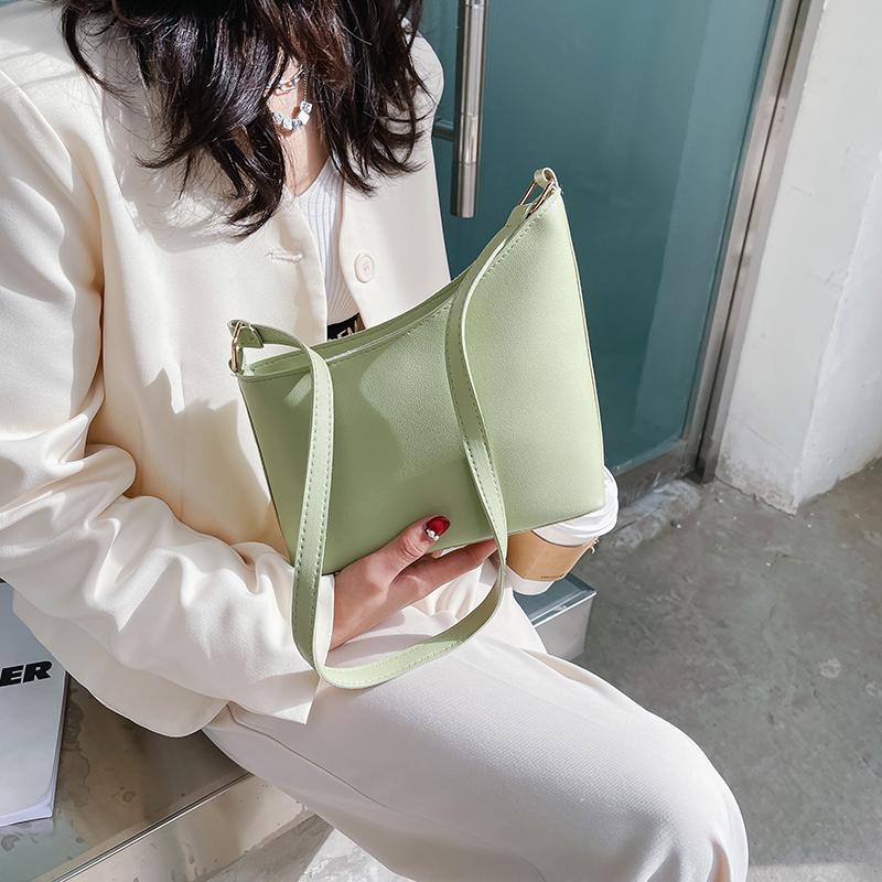 

Cross Body Retro Totes Bag Brand For Women 2021 Trendy Vintage Handbag Designer Small Armpit Shoulder Casual Crossbody Female Purse, Blue shoulder bag