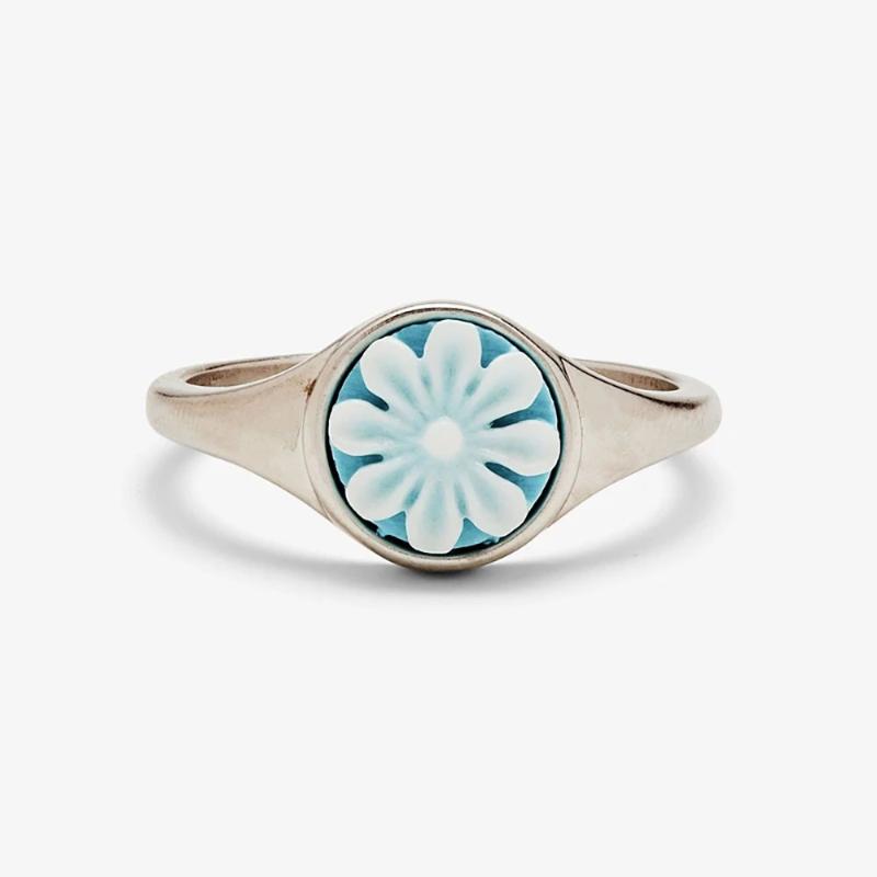 

Cluster Rings Bohemian Elegant Blue Flower Shape For Women Simple Party Jewelry Light Represent Loyal Man Woman Ring Accessories