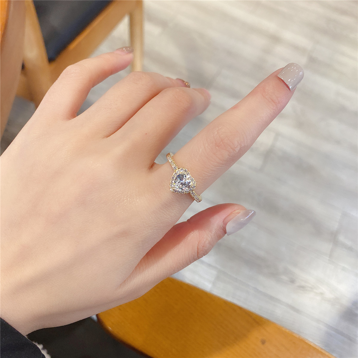 

Band Rings Wholesale Heart-Shaped Zircon Copper Plated Real Gold Micro Inlaid Couple Pair Dongdaemun Ring No. 6