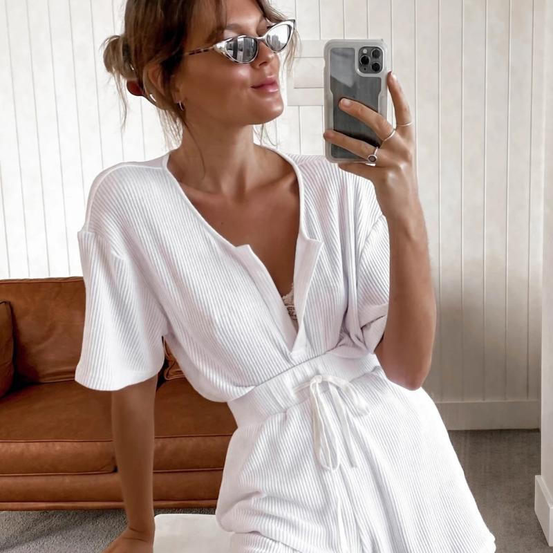 

Women' Tracksuits White Women Knitted Two Piece Set Summer Casual Loose V Neck Short Sleeve Top And Drawstring Shorts Female Home Cozy 2Pcs