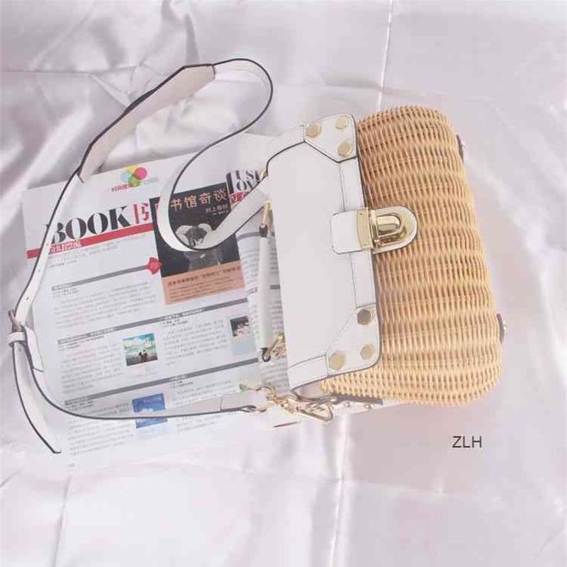 

summer new women's hand woven bag rattan Messenger
