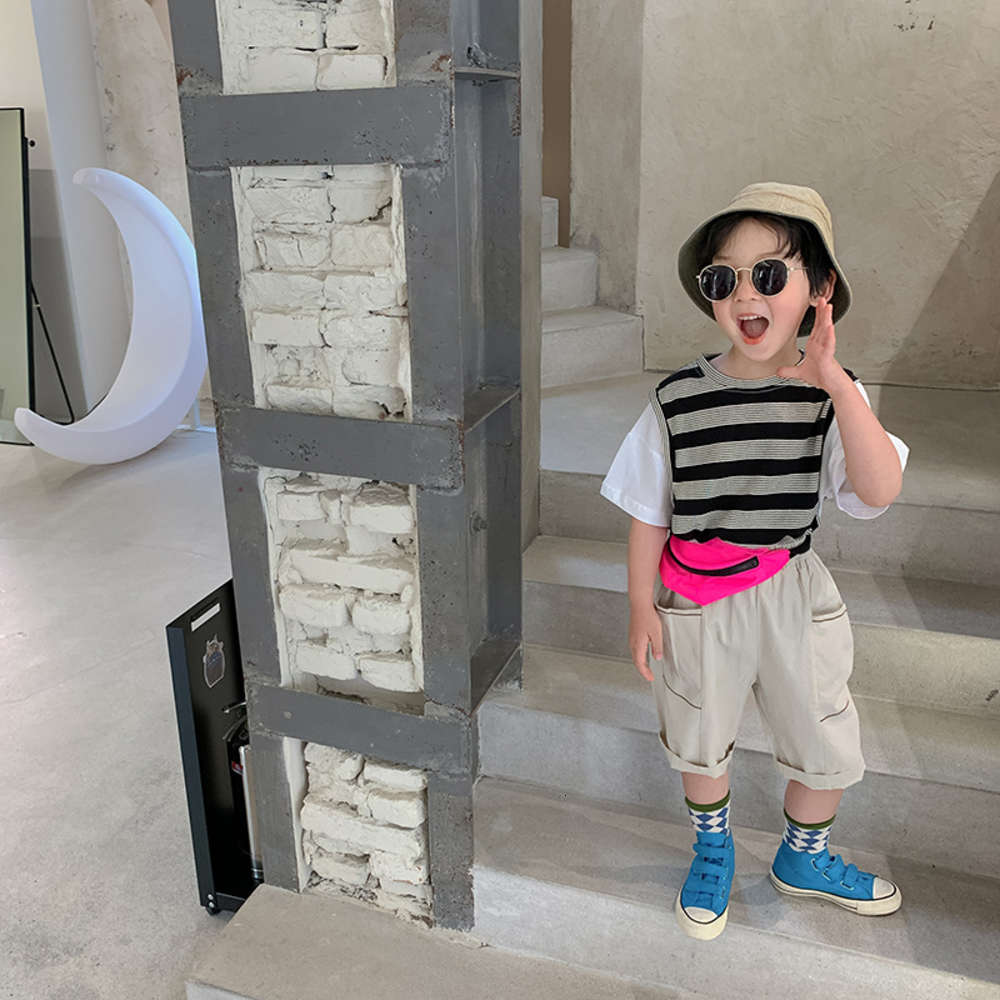 

Children's fake two-piece suit summer Korean boys' stripe splicing T-shirt casual pants set, White