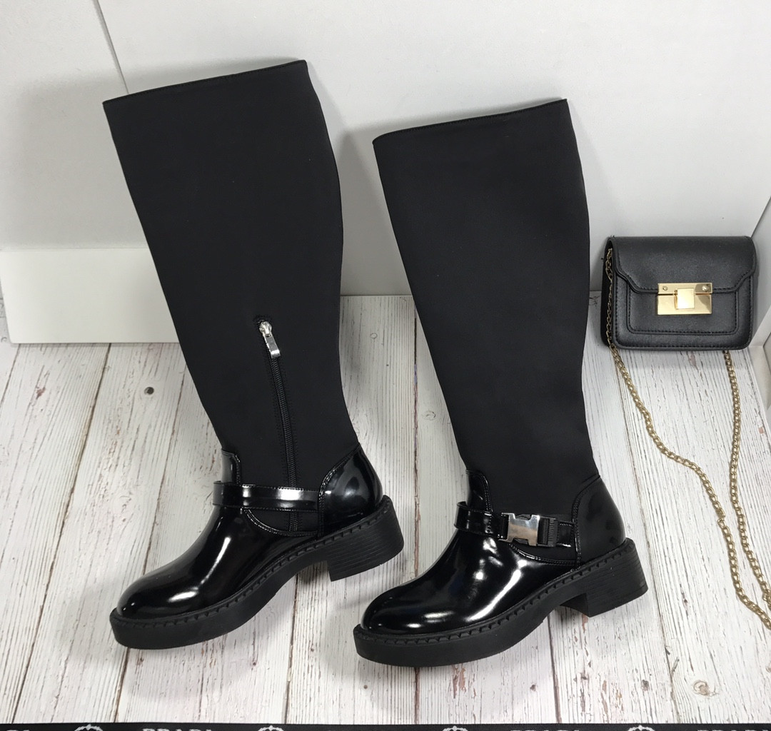 

Women's boots in autumn and winter are fashionable, designers,sexy temperament ., Black