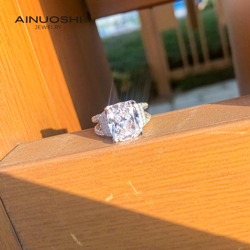 

Cluster Rings AINUOSHI 925 Sterling Silver Cushion Cut 10x12mm SONA Diamond Engagement For Women Exquisite Luxury Split Shank, Golden;silver