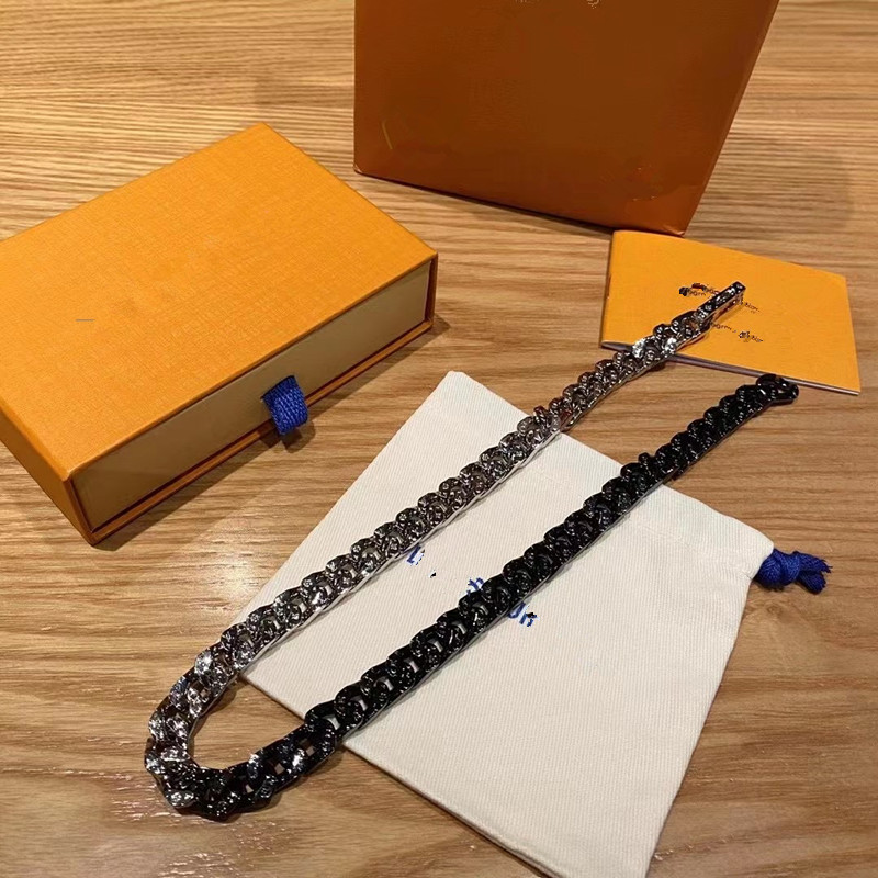 

Hip hop Jewelry Men 316L Titanium steel Bracelet Chain Engrave Four Leaf Flower Colored Enamel Silver Black stitching Thick Links Patches Necklace