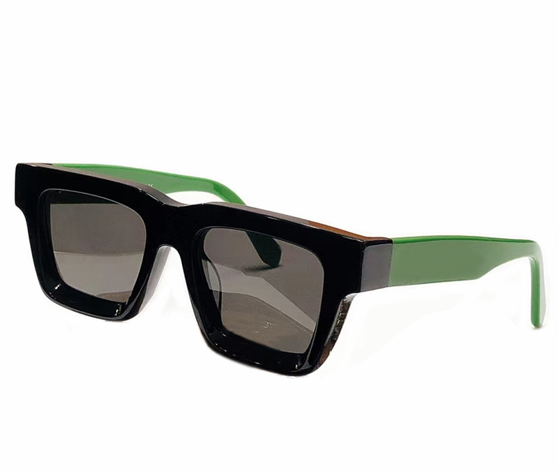 

Fashion designer Z1555E Pop Sunglasses for men plate square shape glasses top quality Anti-Ultraviolet protection come with box and handbag, White;black