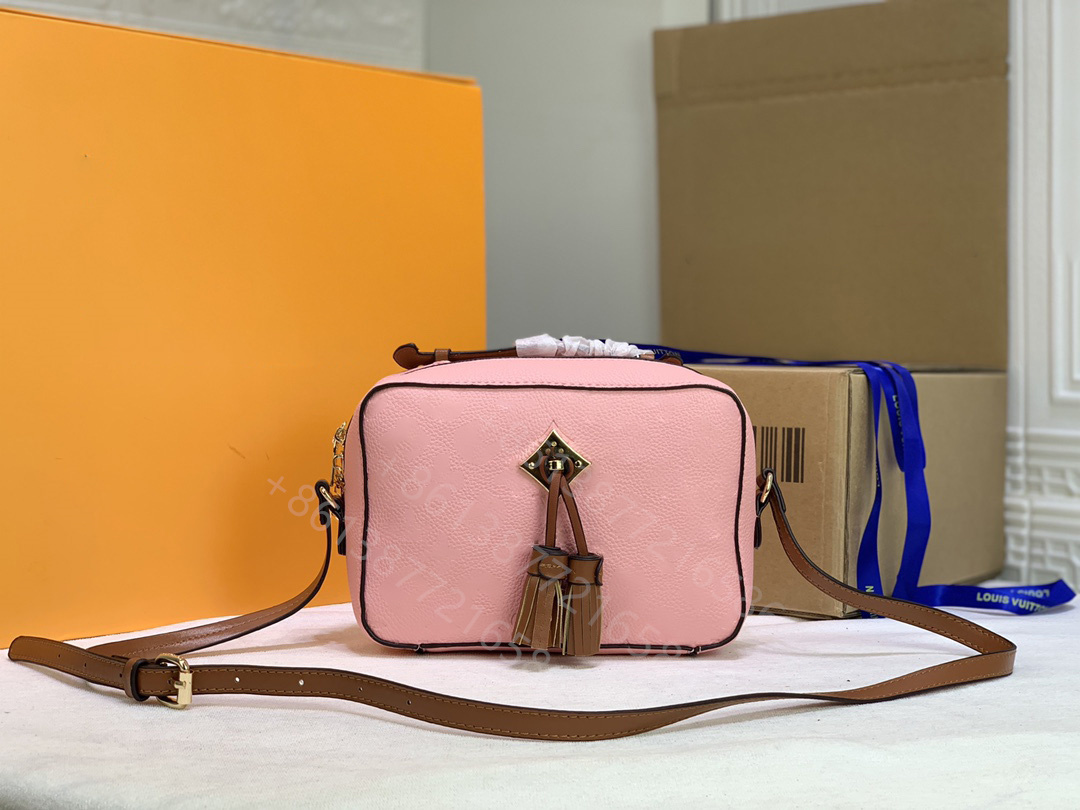 

Fashion High Quality Handbag Leather Ladies Money and cards cross body size 21-15-8cm M44393