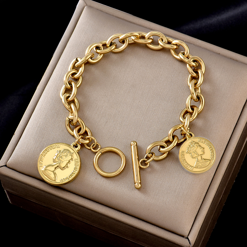 

Stainless Steel Bracelet Punk s Carved Coin Head Bangle Circle Queen Thick Chain Tassel Pendant Vintage Women Charm Bracelets Jewelry Link Girls Gift