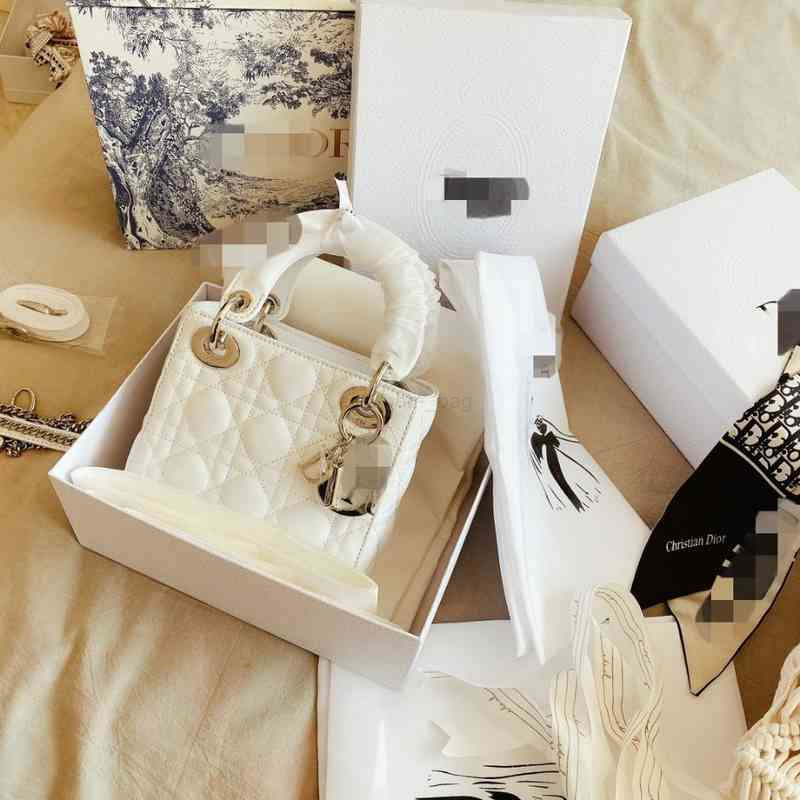 

Women Fashion Handbags Mini Dio 2022 Bag Net Red Princess Women's Small Fragrance Three Lattice Portable Leather, Haze blue