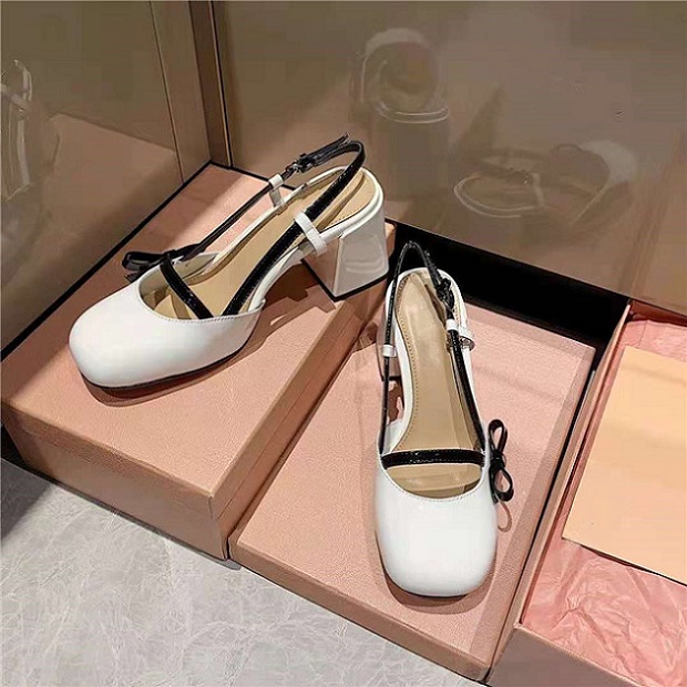 

2021 early spring sandals quality casual shoes flat toe unique texture style bow decoration fashionable versatile high heels two colors, Black