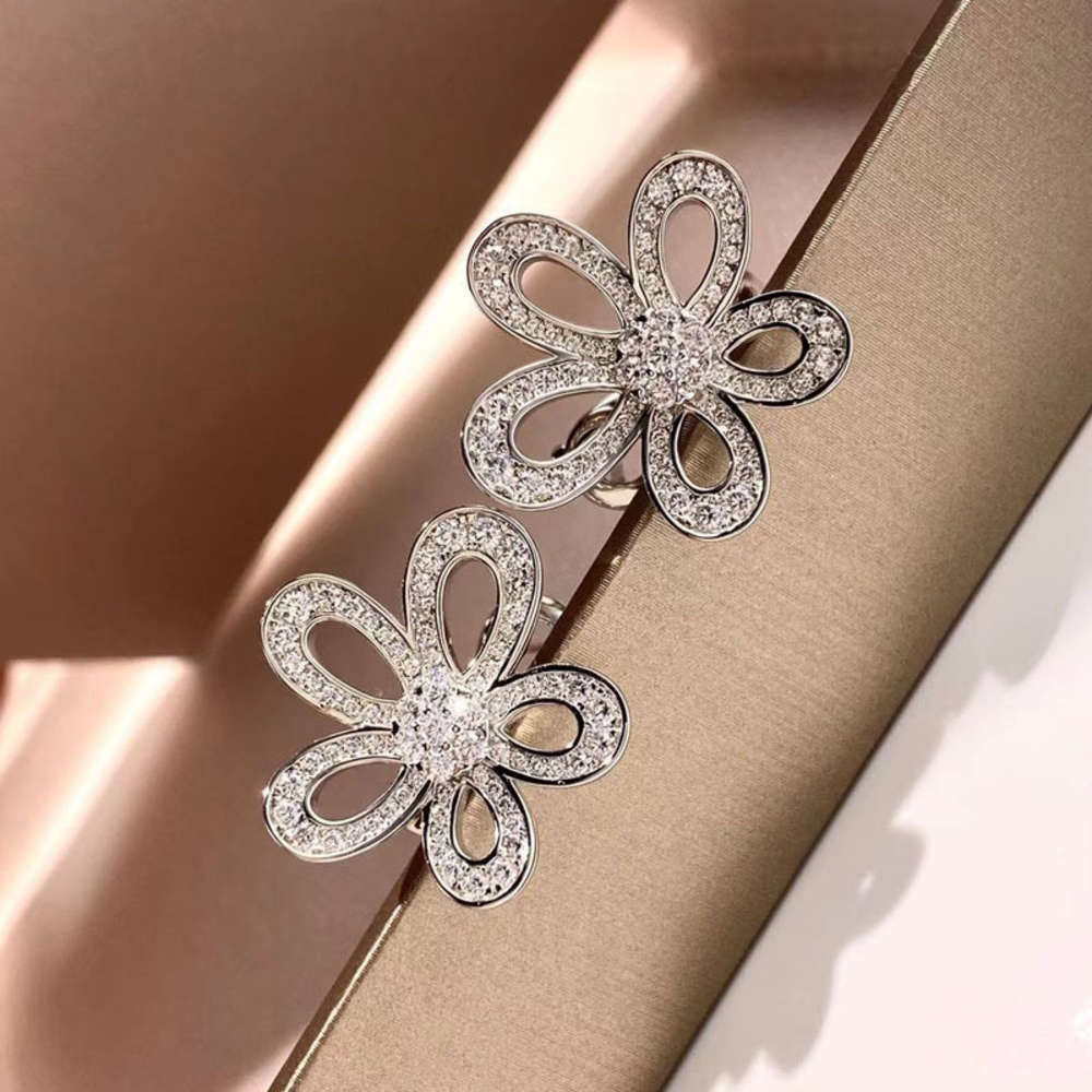 

HBP Five petal flower earrings female 925 pure silver sunflower Earrings