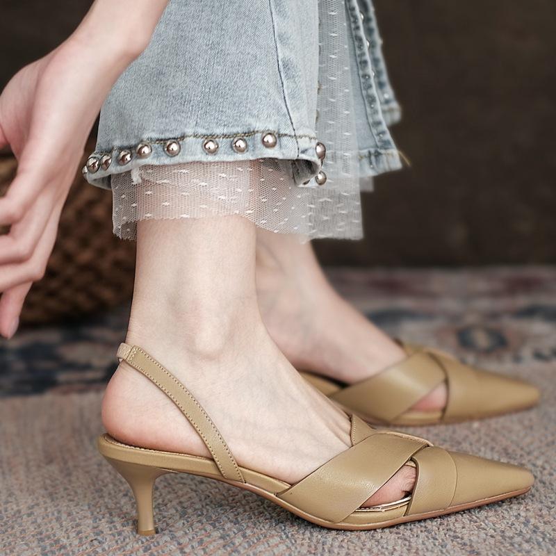 

Sandals Small High-heeled Shoes Female 2021 Spring And Autumn Fashion Square Head Thick Heel A Foot Pedal Temperament Baotou Single