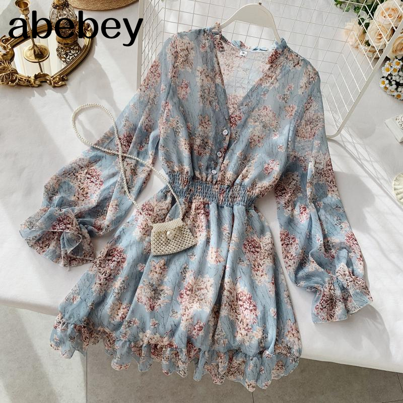 

2021 new fashion womens French dress female temperament V-neck long-sleeved chiffon floral dresses, Beige