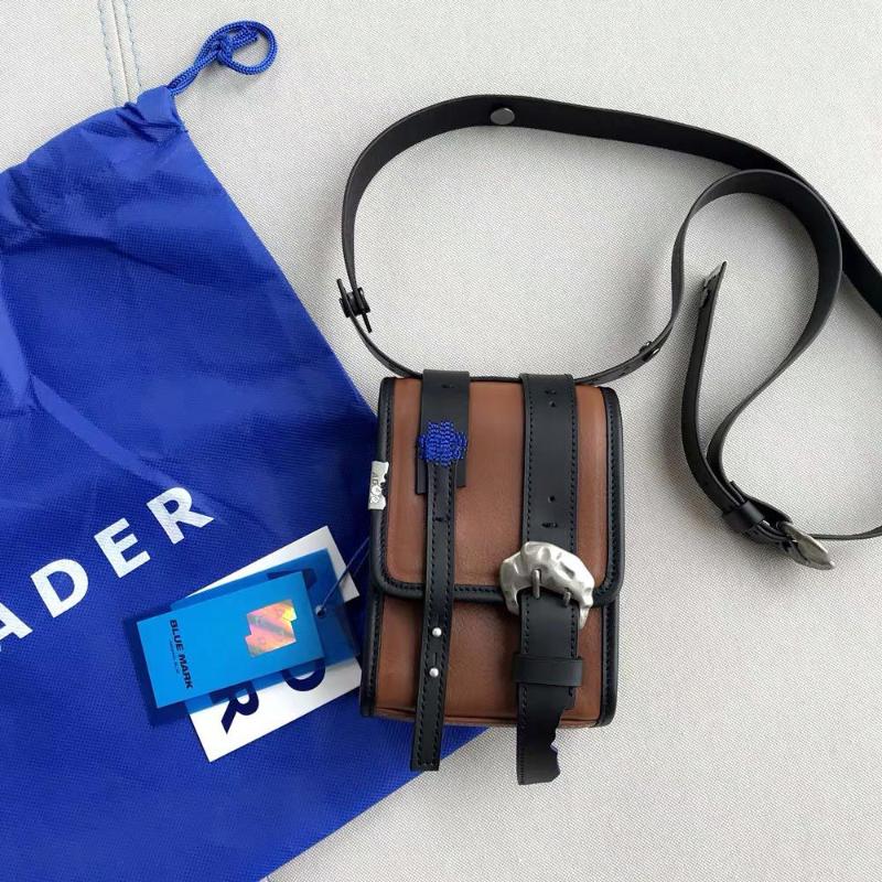 

Waist Bags ADER ERROR 1:1 Buckle Bag Messenger Adererror Men Women Same PU Dual-use Heavy Industry Square Box, Sky blue
