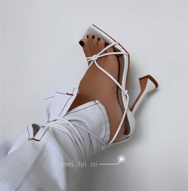 

Sandals High-heeled female sandals released in the summer of B9UW, 1# shoe box