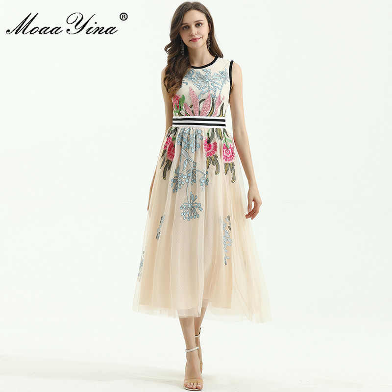

Fashion Designer dress Summer Women's Dress Sleeveless Mesh Flowers Embroidery Slim Dresses 210524, Champagne