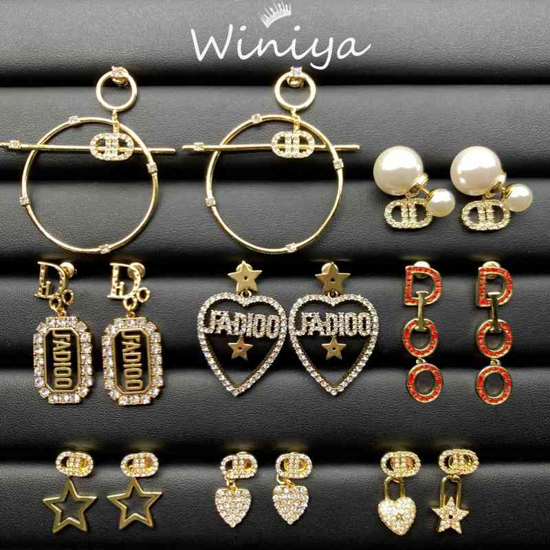 

luxurious designer jewelry D family earrings / new letter inlaid diamond love Star Earrings women's fashion temperament S925 silver needle, Golden