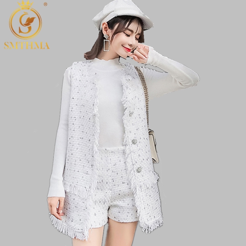 

Autumn And Winter Runway Tweed Set White Tassel Rough Buckle Long Vest For Women 2 Pieces Shorts 210520, Photo color