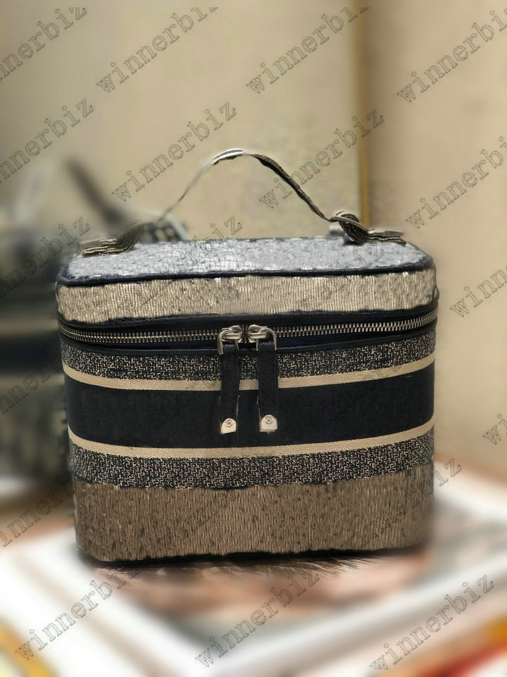 

LADY TRAVEL VANITY BB PM Bag Oblique Luxurys Designers Handbag purse Womens Cowhide Leather Totes Case Crossbody Shoulder Bags