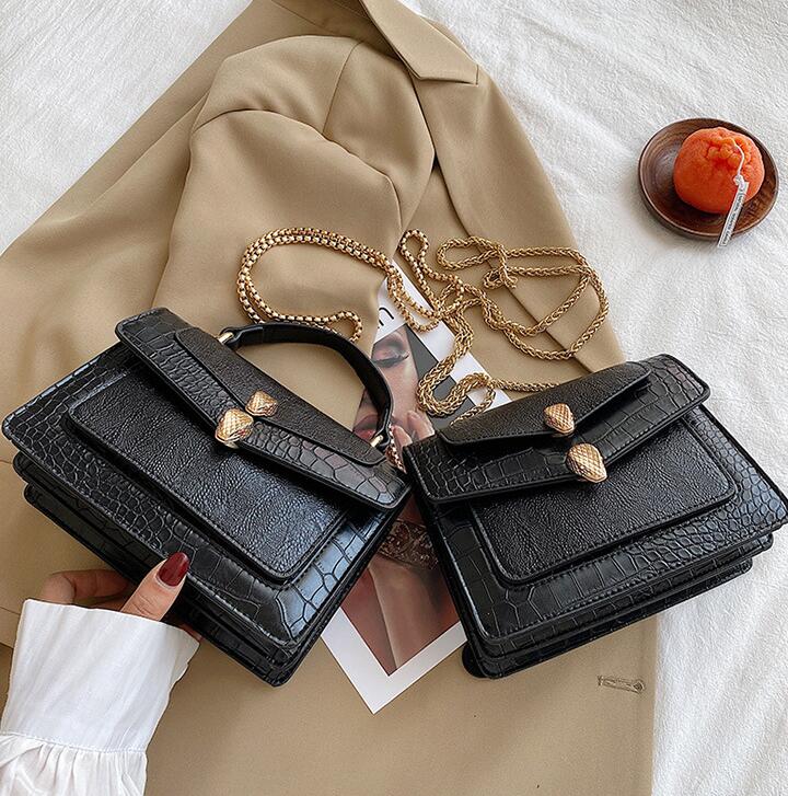 

Factory wholesale women shoulder bag street trend crocodile handbag personality double buckle womens chain bags European and American embossed leather handbags