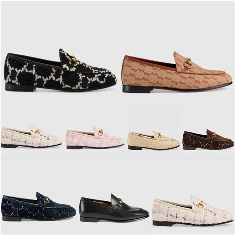 

Women Slippers Designer Shoes Fashion Style Two Ways To Wear Convenient Comfortable High Quality Differernt Colors Highest Edition Reasonable Price, Color 11