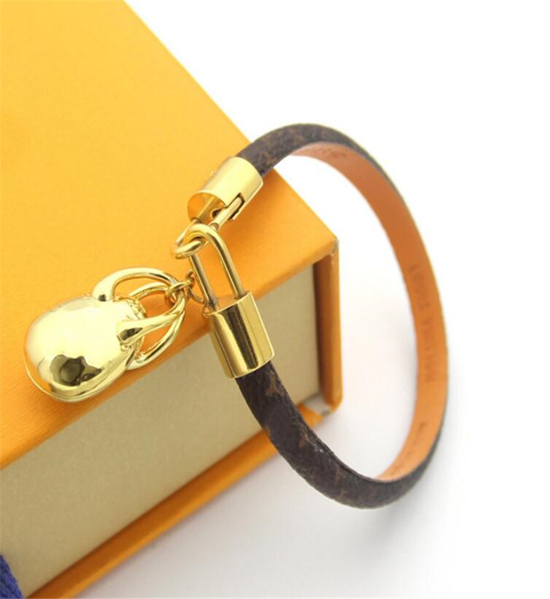

18cm love Fashion L ouis Leather Bracelets keep for Men Woman Designers Couples V lock wristband Flower it Pattern Bracelet jewelry