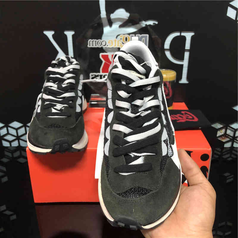 

Shoes With Logo Black White Nylon LDV Waffle Men Women Casual Undercover X Daybreak Grey Breathe Flat Heightening, Style 1