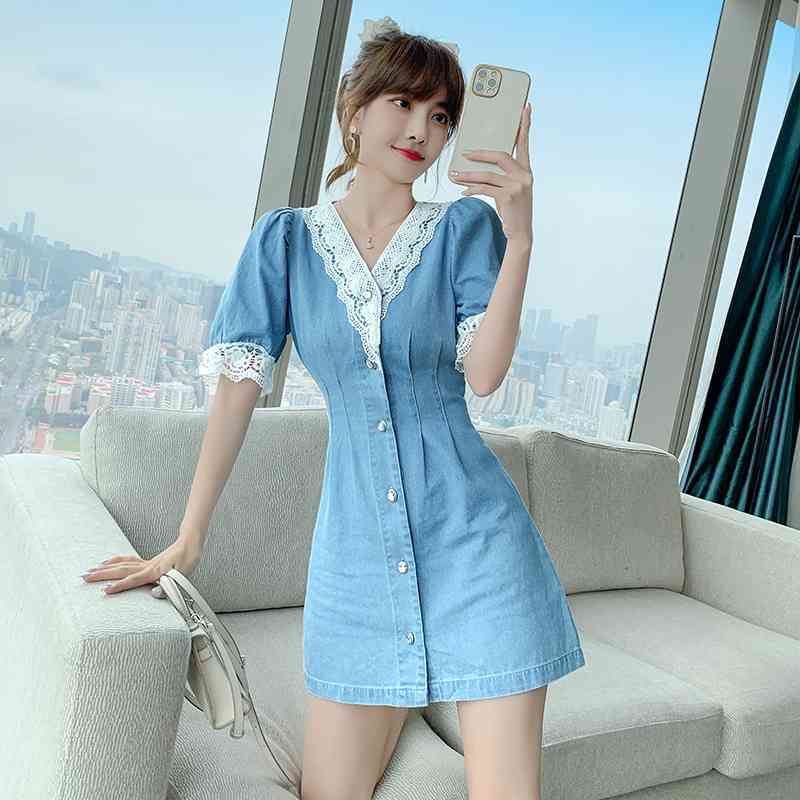 

Chic Sweet Lace Trim V-neck Fashion Puff sleeves Retro Denim Dress Female Summer Single-breasted A-line Mini 210525, Sky blue