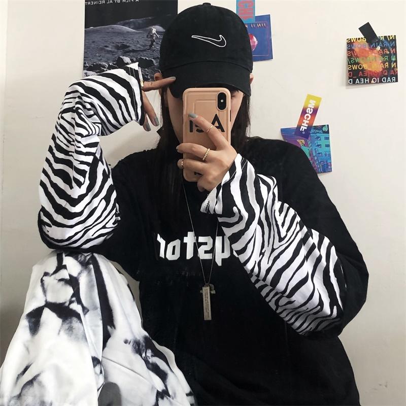 

Women' T-Shirt Korean Kpop Striped Stitching Fake Two Pieces Long Sleeve Woman Couple Emo Urban Top Goth 90s Tee Grunge Clothes Cotton, Black