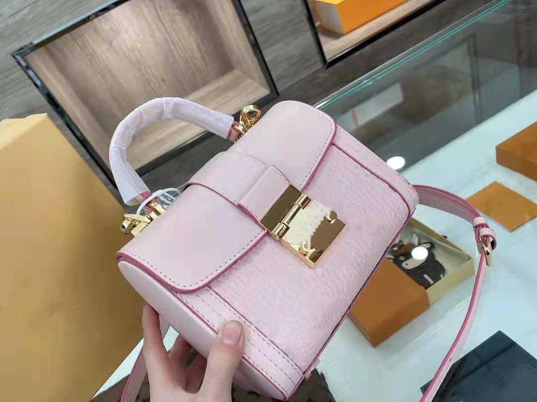 

Hanghhangbag Women S Mini Luxurys Designers Bags 2021 Designer Womens handbags Purses Crossbody Bag Wallet Handbag Louisbags_18 s for Fashio