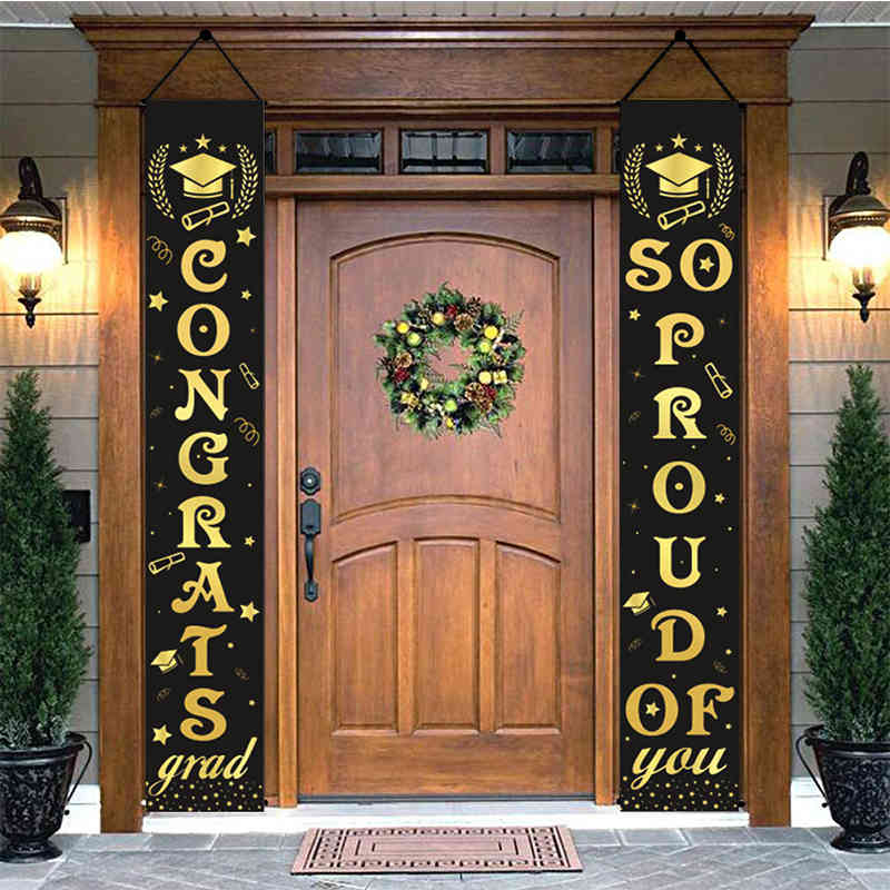 

2021 Graduation Couplet Banners Party Hanging Flags Porch Sign Outdoor Indoor Home Front Door Wall Graduation Party Decoration 210408