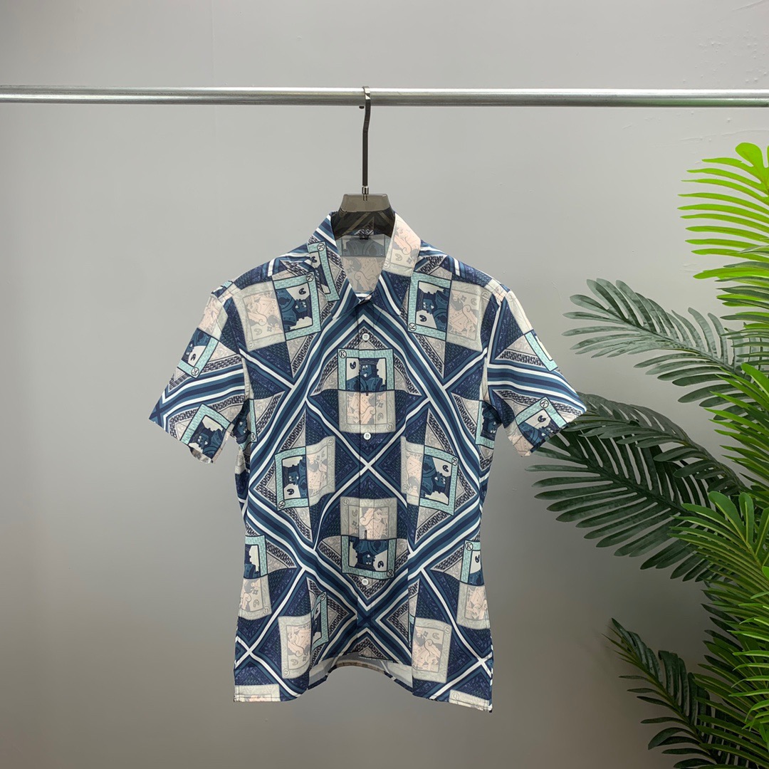 

2021ss spring and summer new high grade cotton printing short sleeve round neck panel T-Shirt Size: m-l-xl-xxl-xxxl Color: black white 4d242