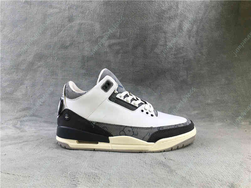 

Shoes Top Jumpman 3 3s KAWS Grey White Boots, Bubble wrap packaging