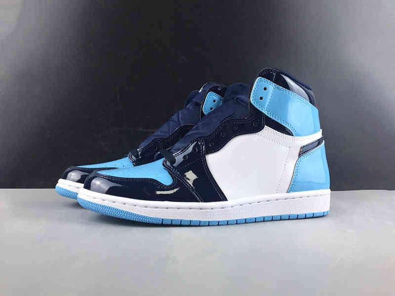 2021 1 1s high Basketball Shoes Rebellionaire Bred Patent Bubble Gum Atmosphere Blue Chill Black Gold Jumpman Trophy Room With box OG 555088-036 Athletic Sneakers