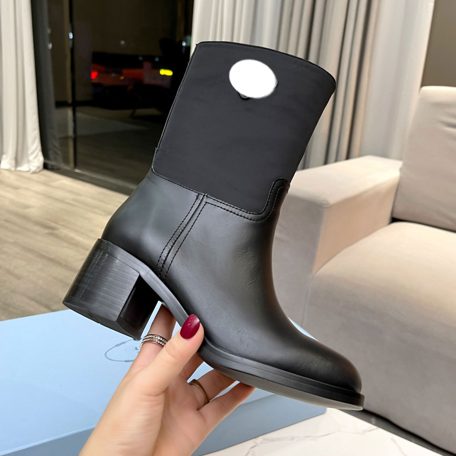 

Designer womens boots Sequined Fashion Genuine Leather luxury size 35-40, Supplement (not shipped separately)