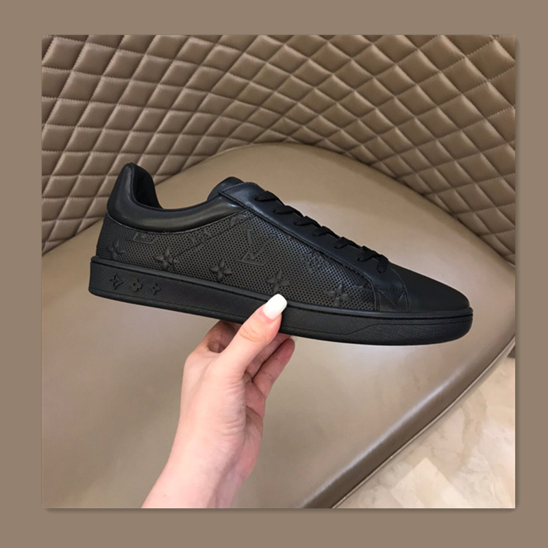 

High quality fashion year wholesale fashion designer shoes and men's printing shoes breathable real sheepskin Leisure shoes size38~45, Black