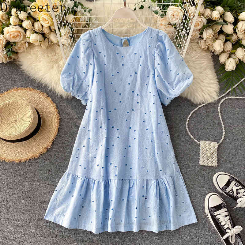 

Sweet Girl Flower Embroidery Mini Dress Women Summer Hollow Out Loose Puff Sleeve Ruffles Korean A-line Solid Short 210525, Purple