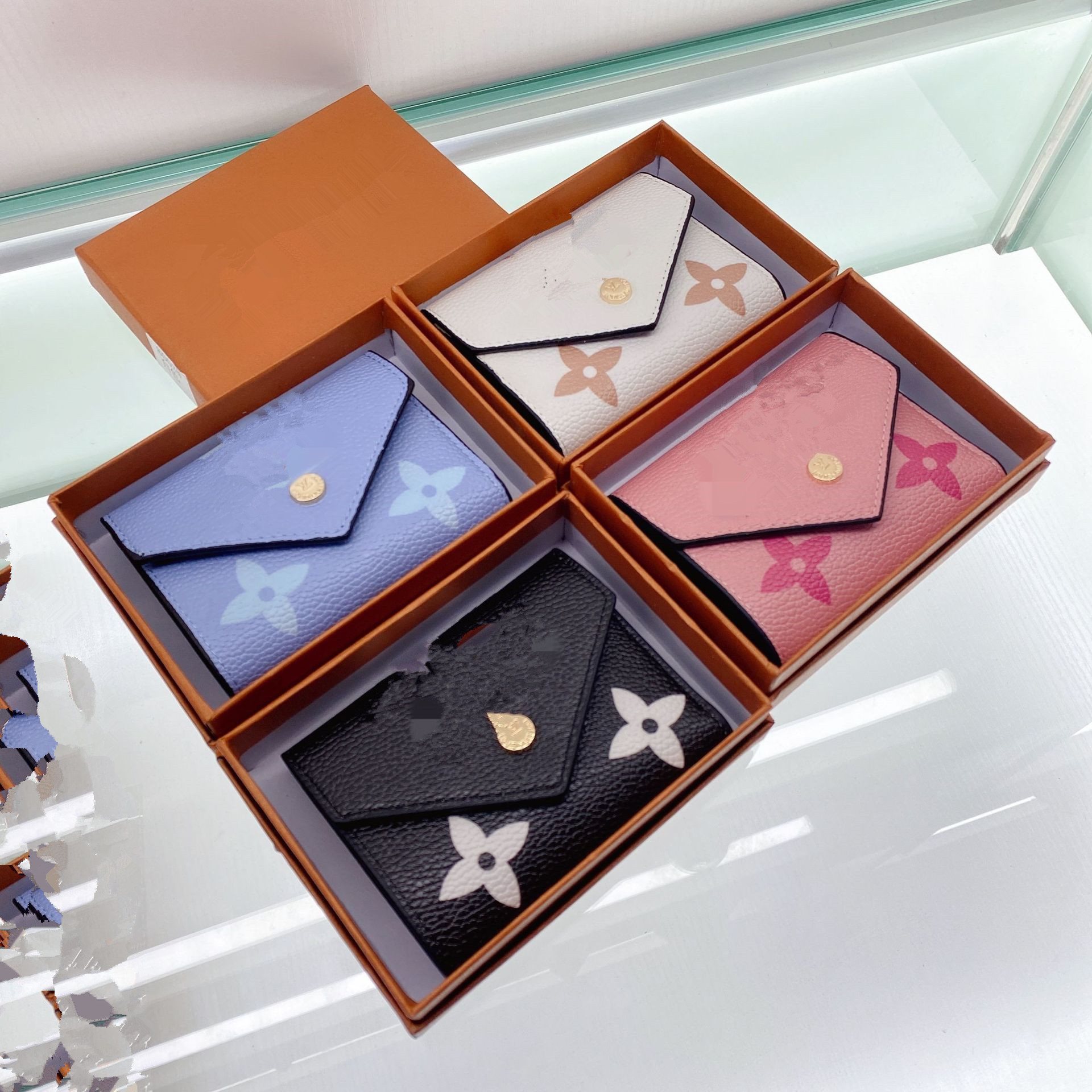 

Women's Wallet Short Women Coin Purse Fashion Woman Card Holder Small Ladies Wallets Female Hasp Mini Clutch For Girl, Red;black