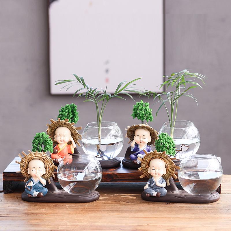 

Decorative Objects & Figurines Modern Little Monk Buddha Straw Hat Flower Pot Glass Green Hydroponic Vase Handicraft Decoration Table Mini G