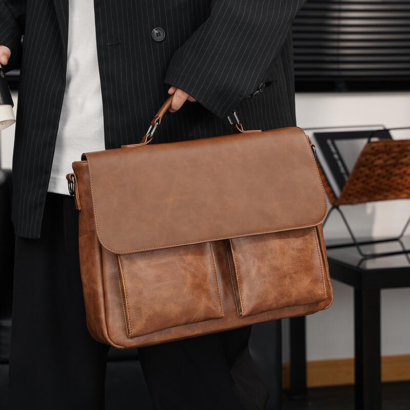 

Wholesale mens leathers shoulder bags horizontal large capacity business briefcase clamshell pocket decoration men handbag casual solid color leather backpack, Brown