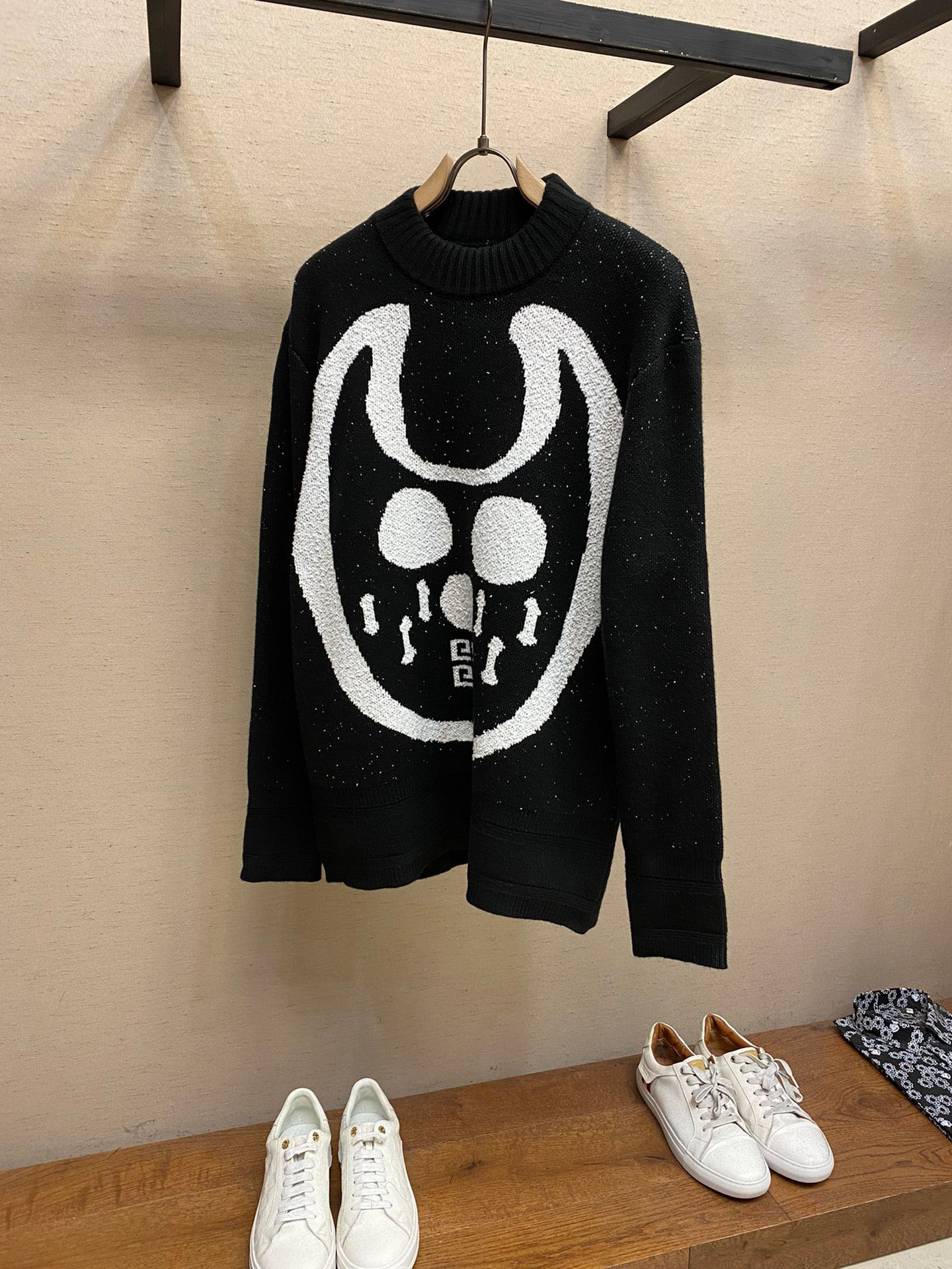 

2021ss spring and summer new high grade cotton printing short sleeve round neck panel T-Shirt Size: m-l-xl--xxxl Color: black white 2s2h2gtj, Black;brown