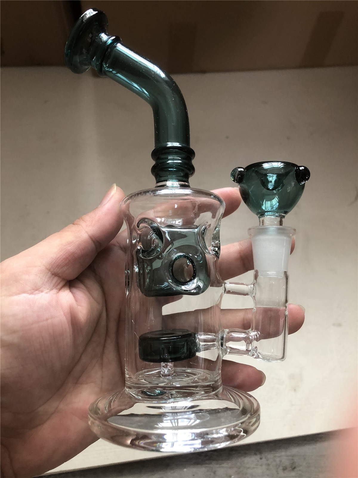 

hookahs 8.3 inch Glass Honeycomb Bong Jet Perc Wax Dab Rig TORO Oil Rigs Smoking Fab Egg Bubblers Water Pipe with Quartz Banger purple blue hand