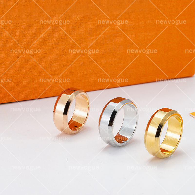 

Europe Rings America Style Men Lady Titanium steel Engraved V Initials Double Beveled Edge Lovers Ring, Silver