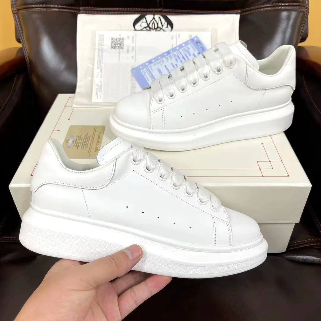 

Top Quality designer Mens women Genuine Leather White Casual Shoes Lace Up Flat Suede Platform Oversized Sole Sneakers Womens Comfort Pretty Trainers, Black