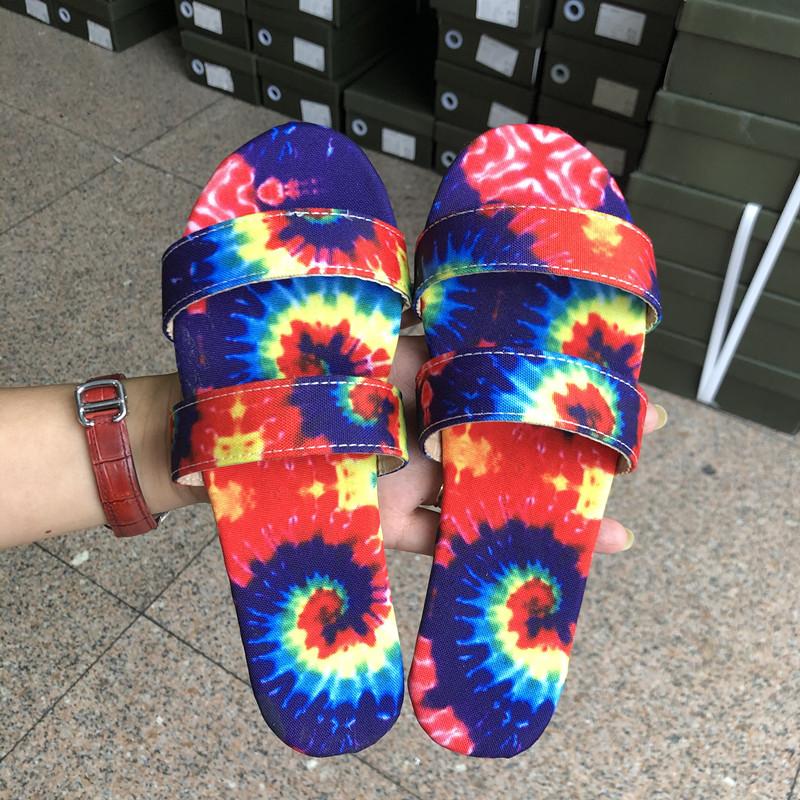 

Women Jelly Slides Bling Diamond Slippers Shinny Party Shoes For Female Flip Flops Outdoor Sandals, Black